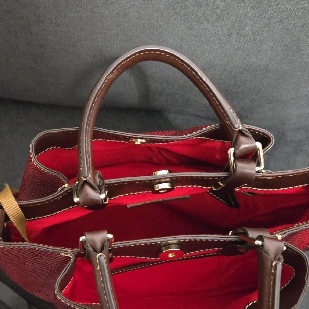Dooney & Bourke Bag - Picture 3 of 11